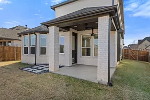1825 Pelham Dr, Aubrey, TX 76227 - Photo 29