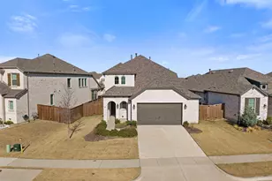 1825 Pelham Dr, Aubrey, TX 76227 - Photo 31