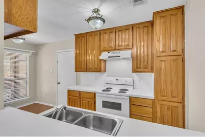 4224 Spring Meadow Lane, Flower Mound, TX 75028 - Photo 7