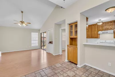 4224 Spring Meadow Lane, Flower Mound, TX 75028 - Photo 9