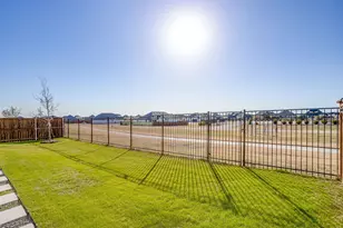 1800 Flowerfield Ln, Mansfield, TX 76063 - Photo 39