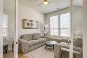 1800 Flowerfield Ln, Mansfield, TX 76063 - Photo 5