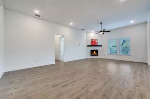 3901 Dahlia Garden Dr, Celina, TX 75078 - Photo 9