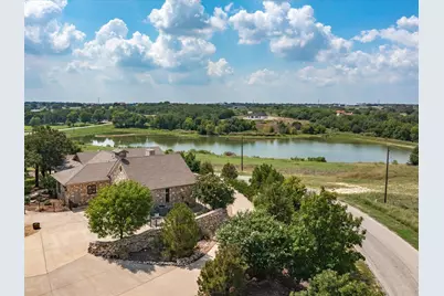 242 Bishop Drive, Weatherford, TX 76088 - Photo 11