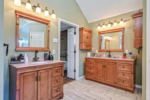 1807 Valley View Dr, Cedar Hill, TX 75104 - Photo 21