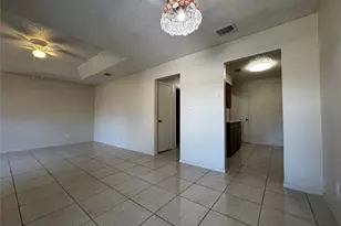 2546 Windy Pine Ln, Arlington, TX 76015 - Photo 9