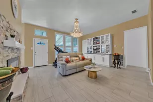 729 Claridge Dr, Arlington, TX 76018 - Photo 11