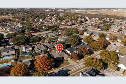 729 Claridge Drive, Arlington, TX 76018 - Photo 39