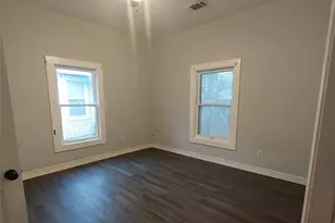 1328 W Woodard St, Denison, TX 75020 - Photo 11