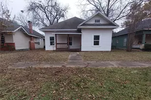 1328 W Woodard St, Denison, TX 75020 - Photo 1