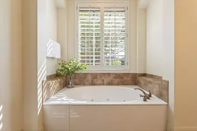 15221 Ridgewood Drive, Frisco, TX 75035 - Photo 23