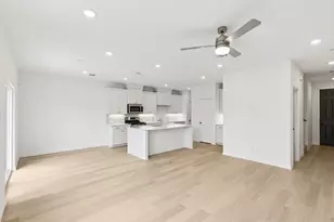 3737 Pierce Ln, Grand Prairie, TX 75052 - Photo 5