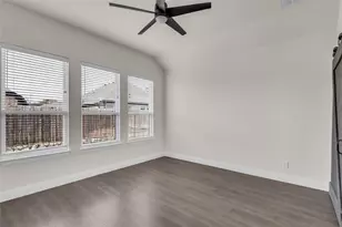 396 N Montague St, Pilot Point, TX 76258 - Photo 15