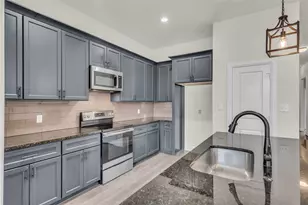 396 N Montague St, Pilot Point, TX 76258 - Photo 9