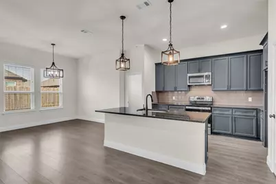 396 N Montague Street, Pilot Point, TX 76258 - Photo 7