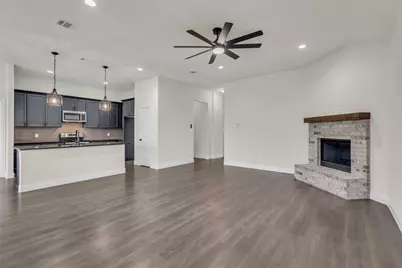 396 N Montague Street, Pilot Point, TX 76258 - Photo 5