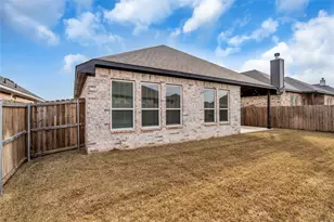 396 N Montague St, Pilot Point, TX 76258 - Photo 27