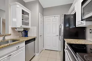 2344 Southcourt Cir, Irving, TX 75038 - Photo 15