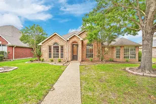 1211 Greenway Dr, Allen, TX 75013 - Photo 1