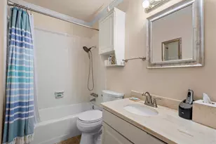 5032 Lake Shore Dr, Waco, TX 76710 - Photo 11