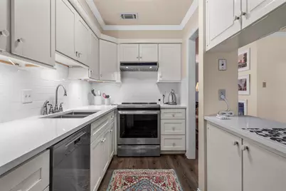 5032 Lake Shore Drive, Waco, TX 76710 - Photo 7