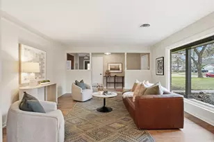 8625 Marys Creek Dr, Benbrook, TX 76116 - Photo 3