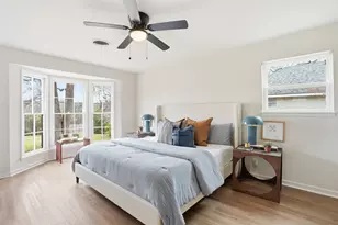 8625 Marys Creek Dr, Benbrook, TX 76116 - Photo 13