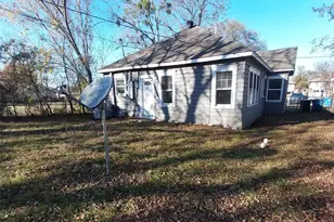 1222 W Morton St, Denison, TX 75020 - Photo 19