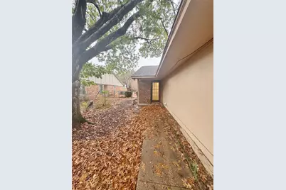 510 Shennandoah Drive, DeSoto, TX 75115 - Photo 13