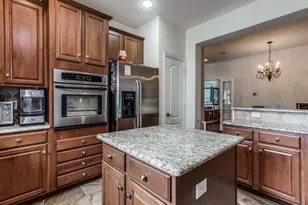 5735 Richmond Ave, Dallas, TX 75206 - Photo 15