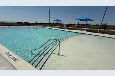 1905 Jackson Street, Cleburne, TX 76033 - Photo 17