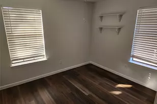 8240 Willis Ln, Watauga, TX 76148 - Photo 9