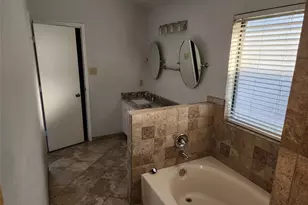 8240 Willis Ln, Watauga, TX 76148 - Photo 7