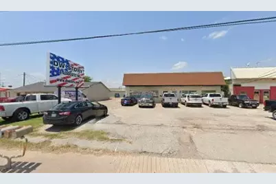 1424 S 3rd Street, Mabank, TX 75147 - Photo 1
