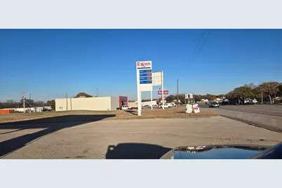 309 E Highway 82, Nocona, TX 76255 - Photo 11