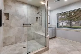 4146 Victoria St, Irving, TX 75062 - Photo 17