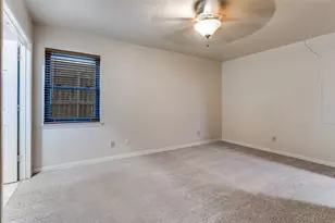 4146 Victoria St, Irving, TX 75062 - Photo 13