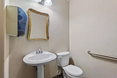 431 W Main Street, Denison, TX 75020 - Photo 13