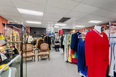 431 W Main Street, Denison, TX 75020 - Photo 33