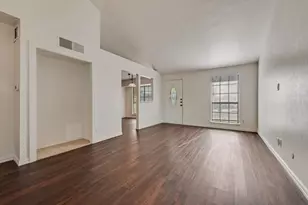 6000 Dunn Dr, The Colony, TX 75056 - Photo 5