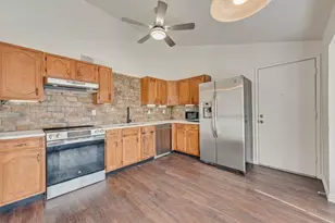 6000 Dunn Dr, The Colony, TX 75056 - Photo 7