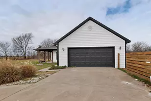 400 Vz County Road 4211, Ben Wheeler, TX 75754 - Photo 31