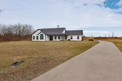 400 Vz County Road 4211, Ben Wheeler, TX 75754 - Photo 3