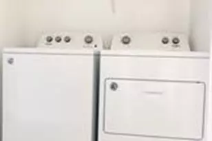 110 Oakland St, Grandview, TX 76050 - Photo 7