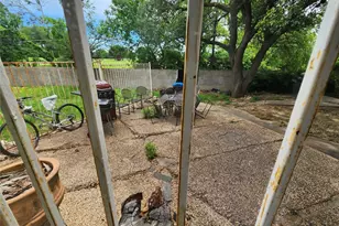 3420 Hidalgo Dr, Dallas, TX 75220 - Photo 15