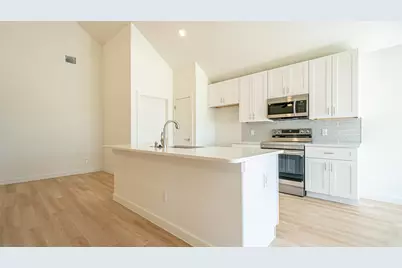 924 Bosque River Drive, Granbury, TX 76048 - Photo 9