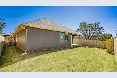 924 Bosque River Drive, Granbury, TX 76048 - Photo 27