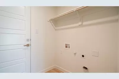 924 Bosque River Drive, Granbury, TX 76048 - Photo 13