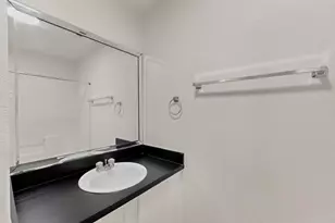 2760 Pike Dr, Lancaster, TX 75134 - Photo 11