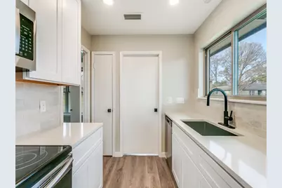 649 Reno Street, Lewisville, TX 75077 - Photo 7